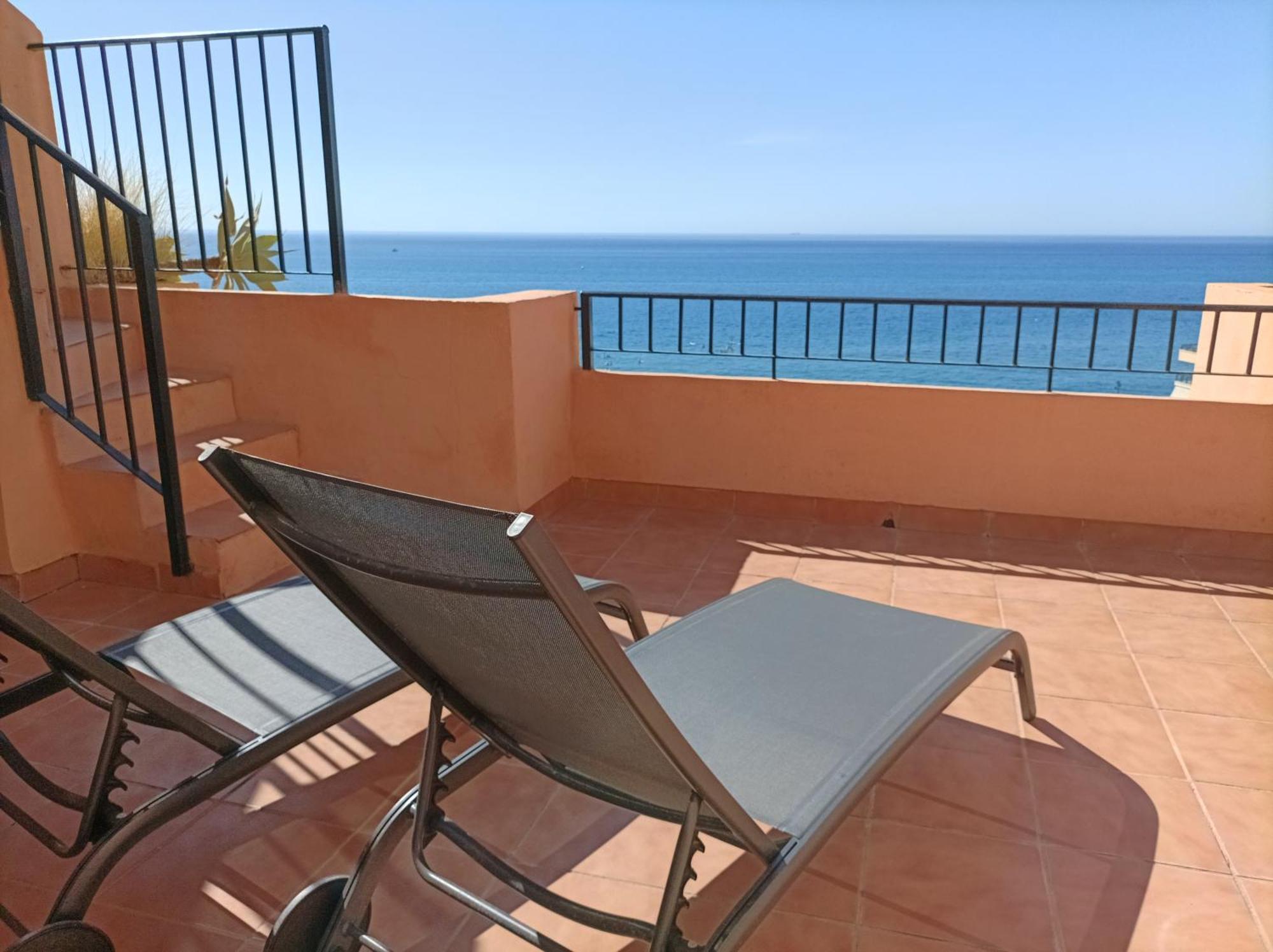 Carvajal Beach Seaview Apartment Benalmádena Kültér fotó